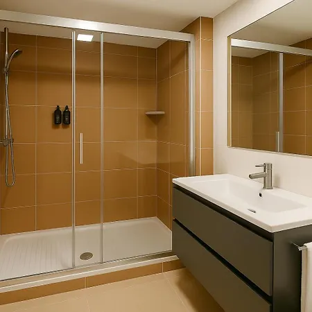En Atico Duplex בית אירוח
