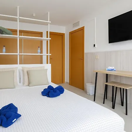 En Atico Duplex בית אירוח